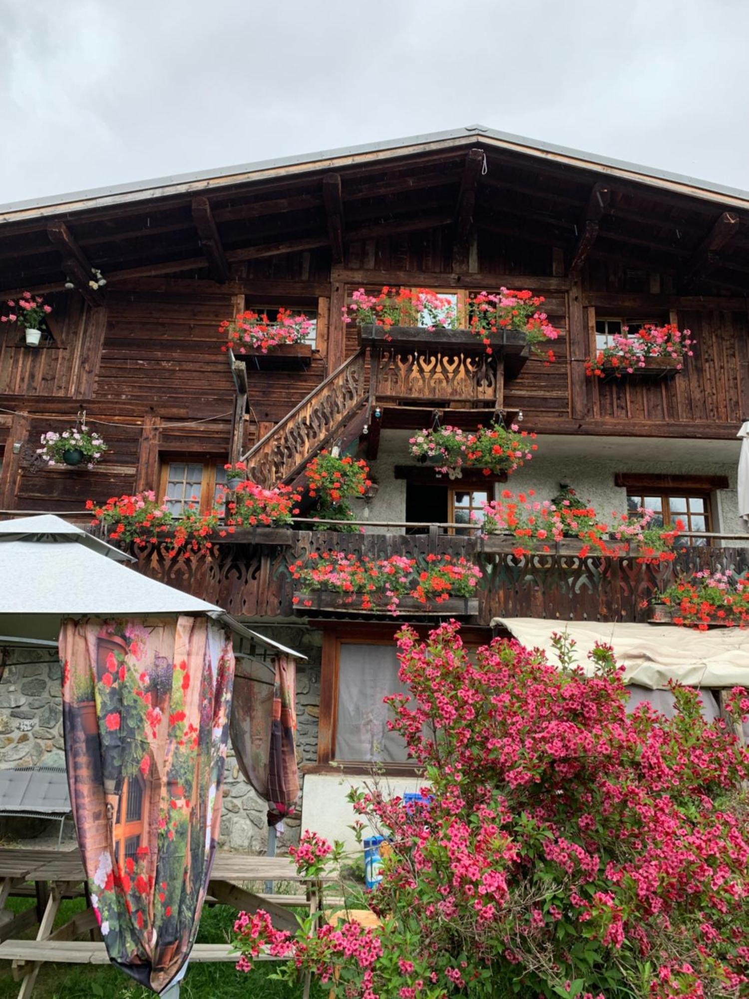 Gite La Montagne Chamonix Mont Blanc Exterior foto